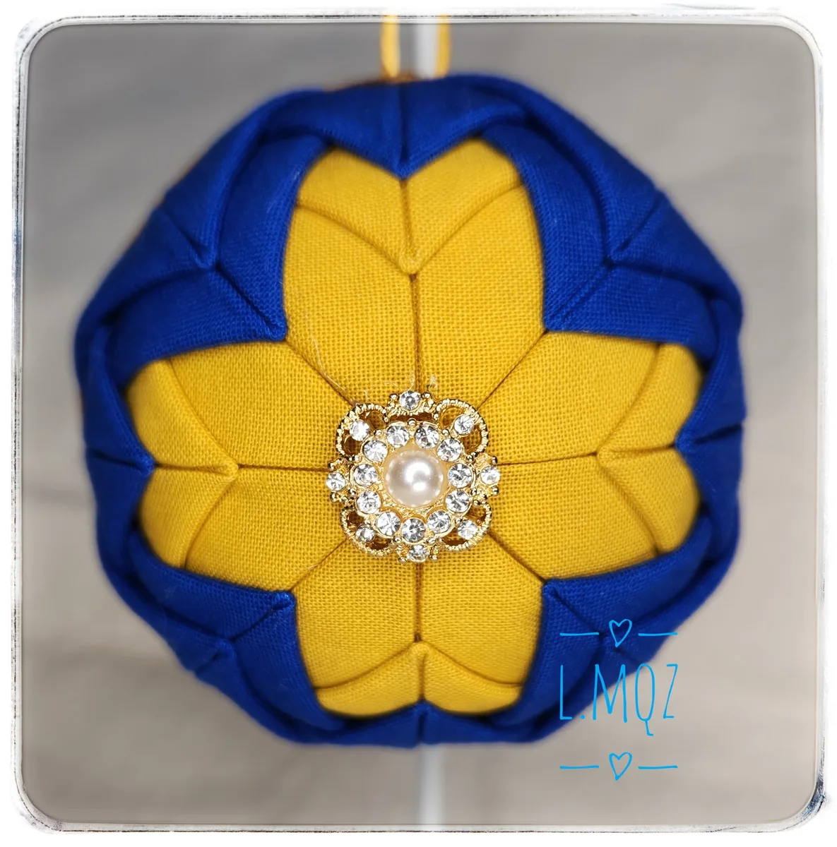 Elegance Ornament