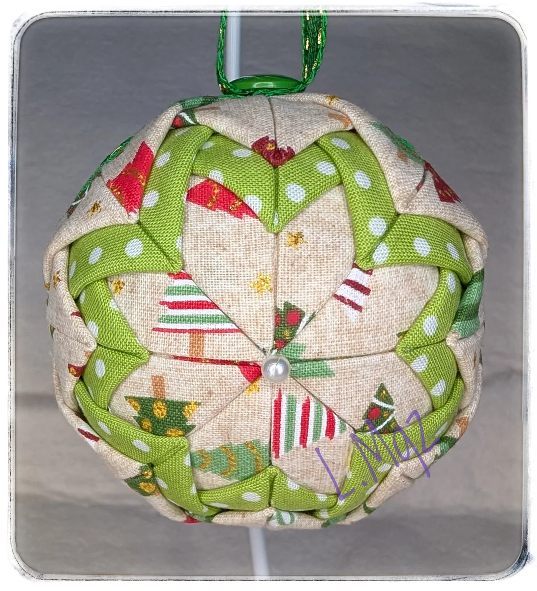 Jolly Holly Christmas Tree